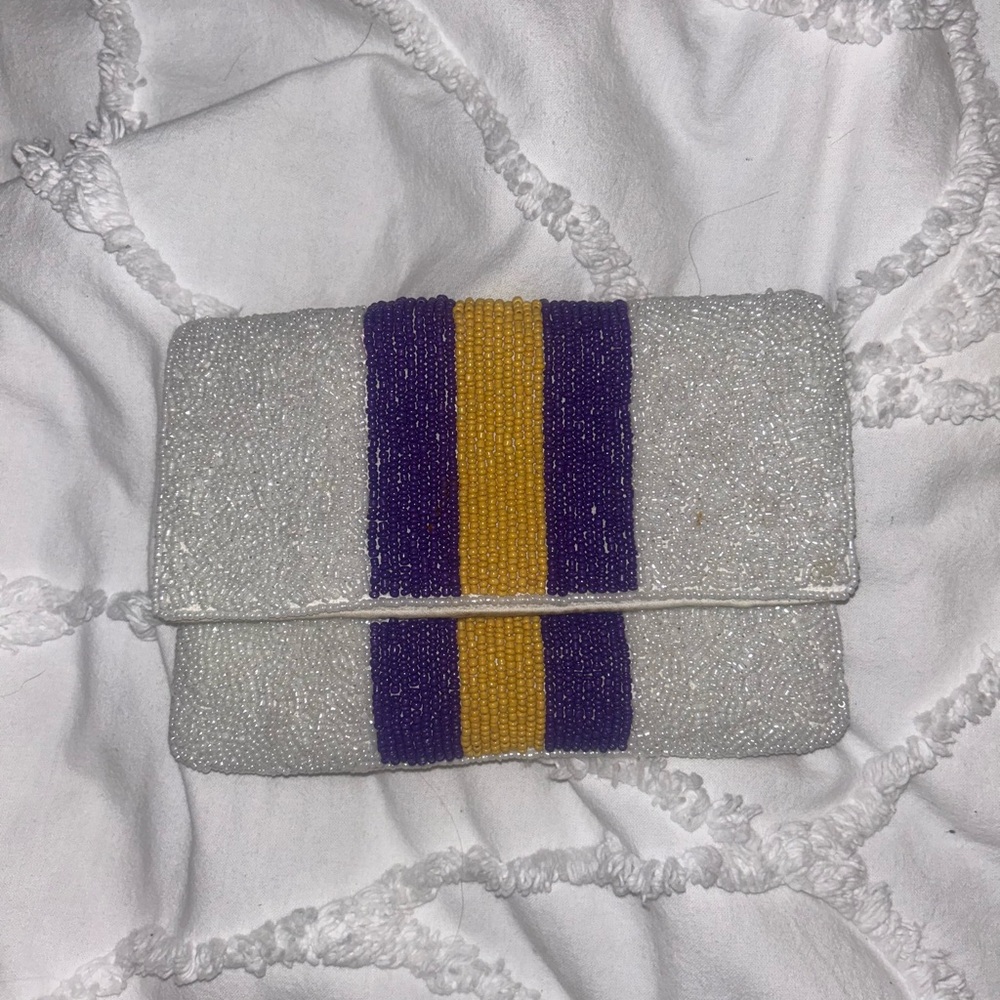 LSU gameday clutch